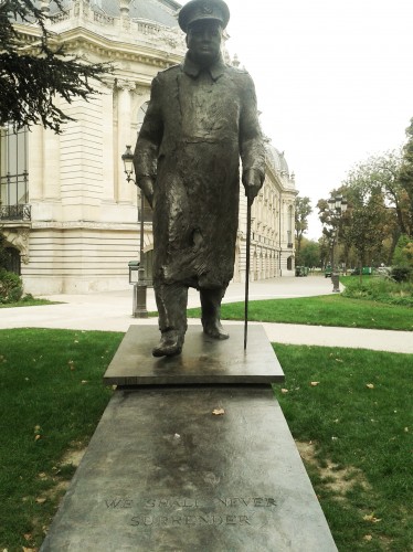 Statue of Churchill near the Petit Palais